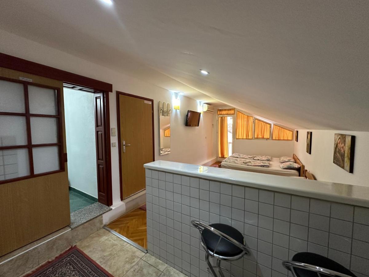 Villa Anja Apartments Mostar Exterior photo