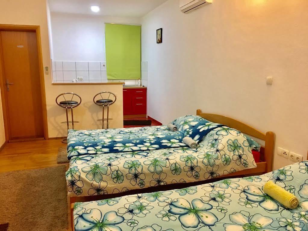 Villa Anja Apartments Mostar Exterior photo